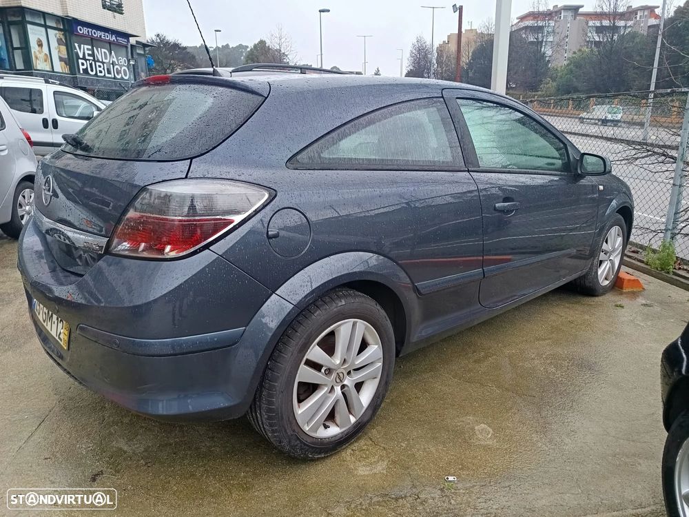 Opel Astra GTC 1.7 CDTI - 9