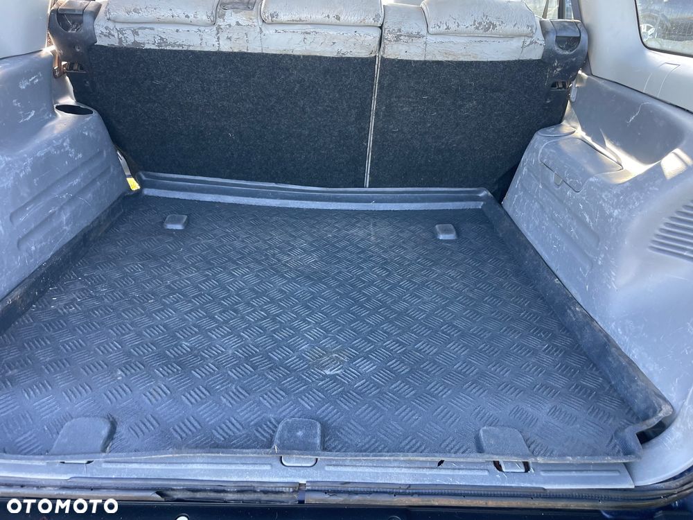 Suzuki Grand Vitara 2.0 HDi - 8