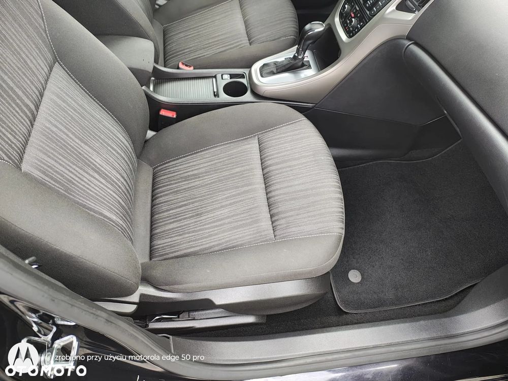 Opel Astra 2.0 CDTI DPF Automatik Sport - 27