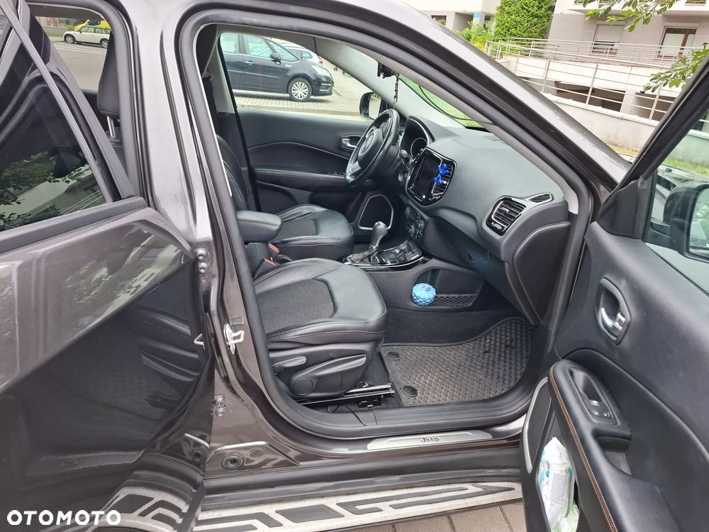 Jeep Compass 1.4 TMair Limited 4WD S&S - 22