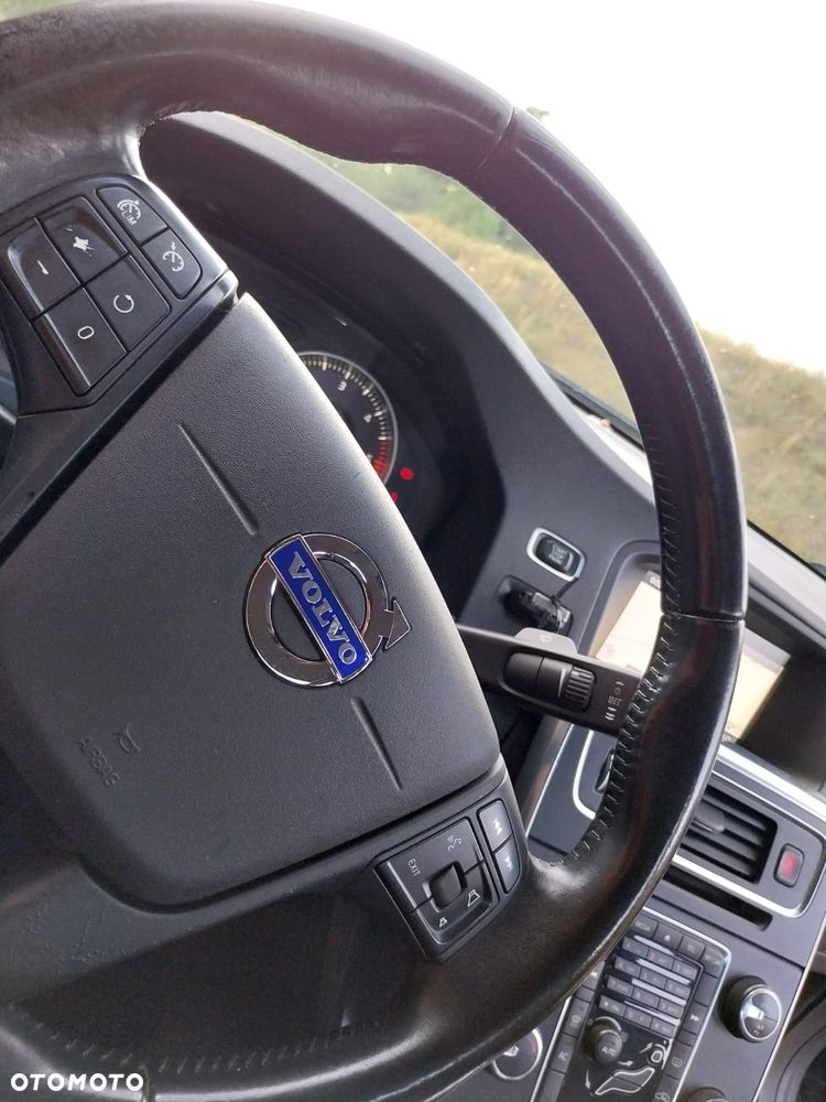 Volvo S60 DRIVe Kinetic - 29
