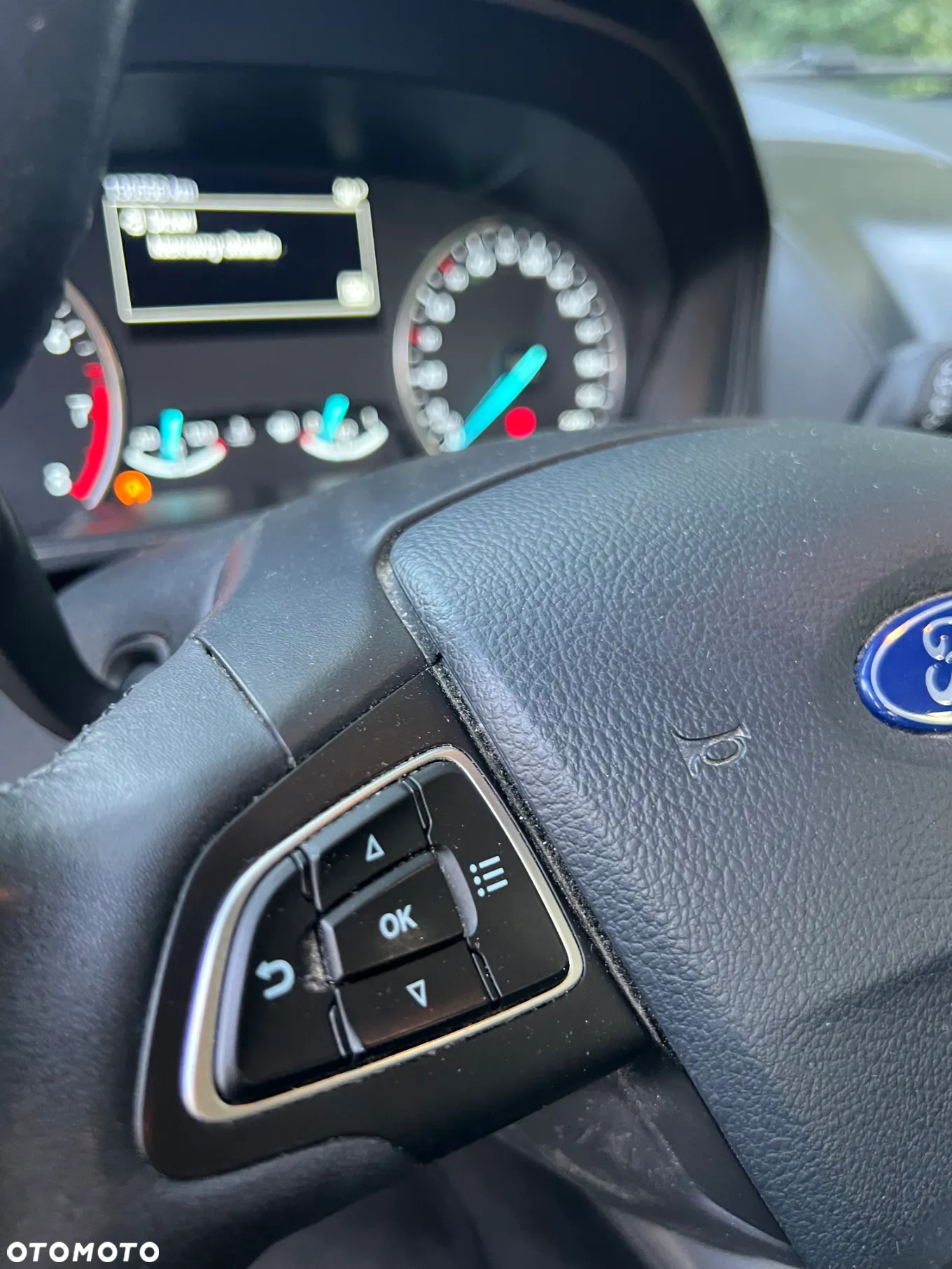 Ford EcoSport 1.0 EcoBoost COOL&CONNECT - 17