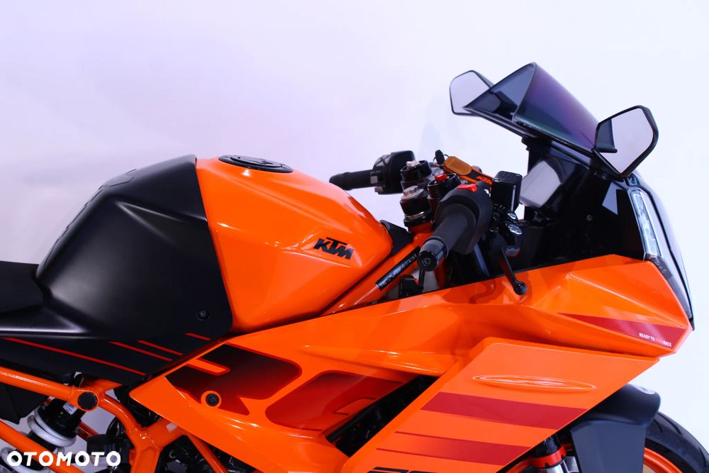 KTM RC 390 - 13