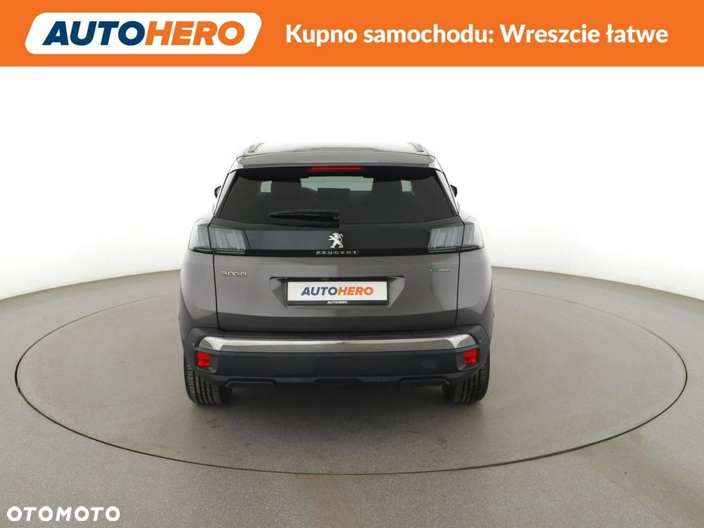 Peugeot 3008 1.6 PureTech Hybrid PHEV Allure Pack S&S EAT8 - 7