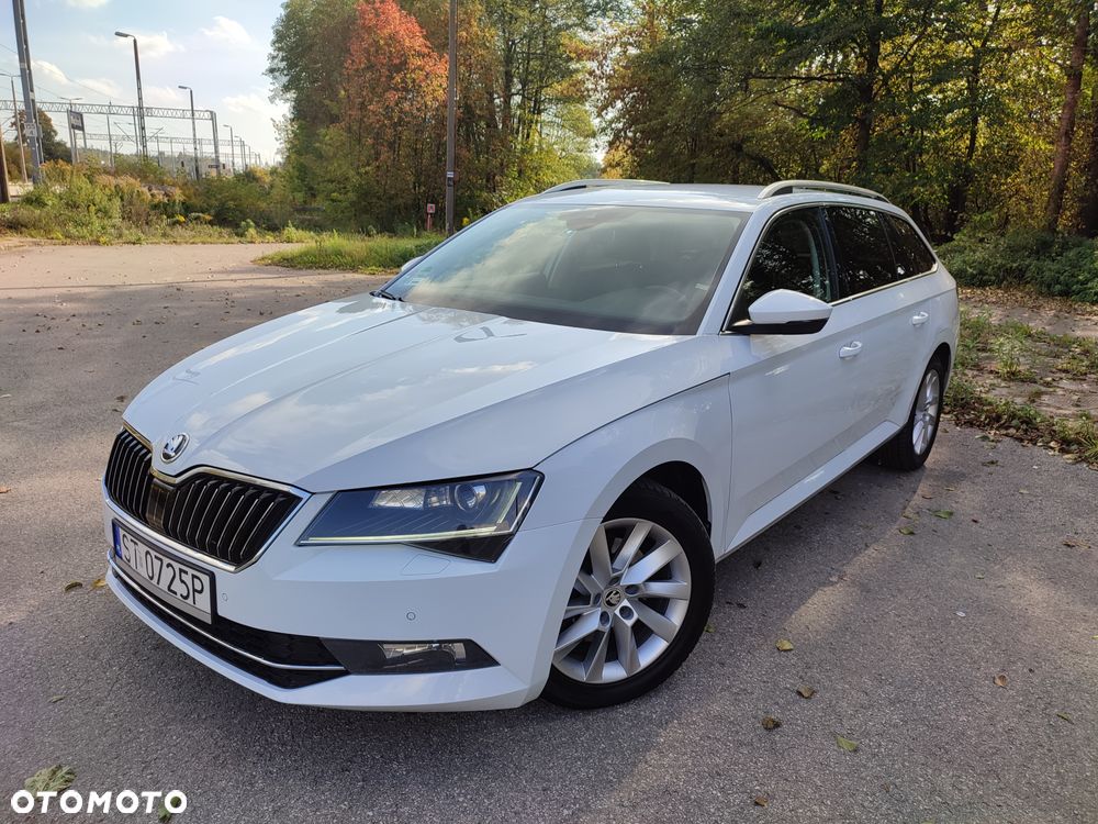 Skoda Superb 2.0 TDI L&K DSG - 3