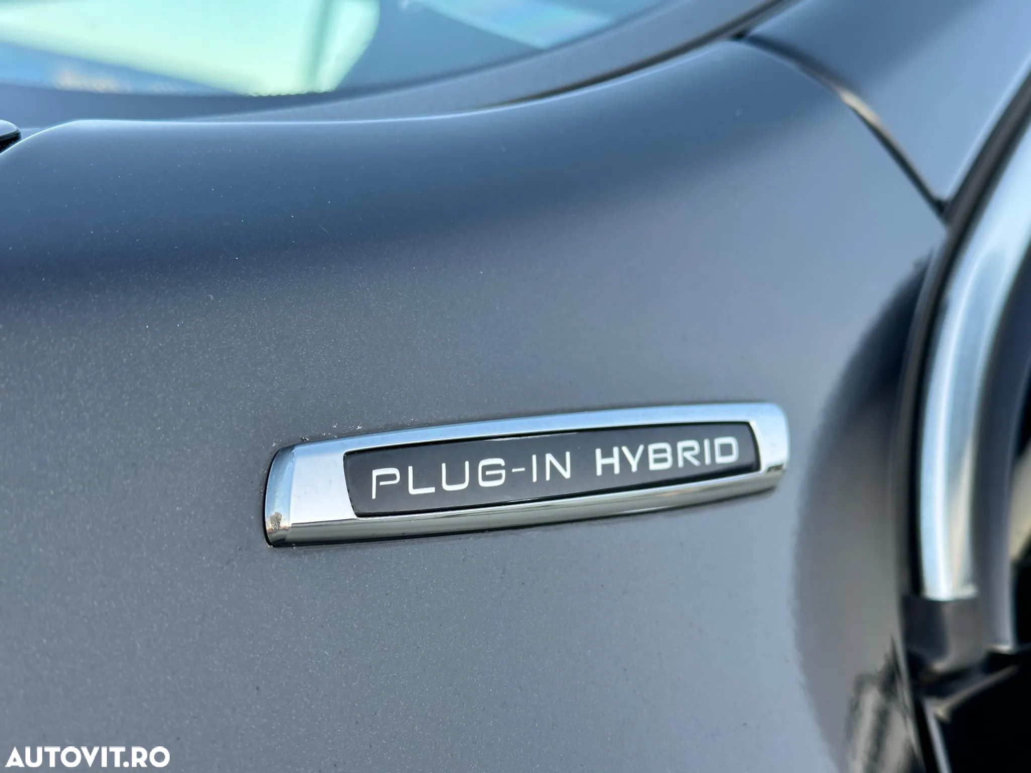 Volvo V60 D6 Plug-In-Hybrid AWD Geartronic Summum - 26