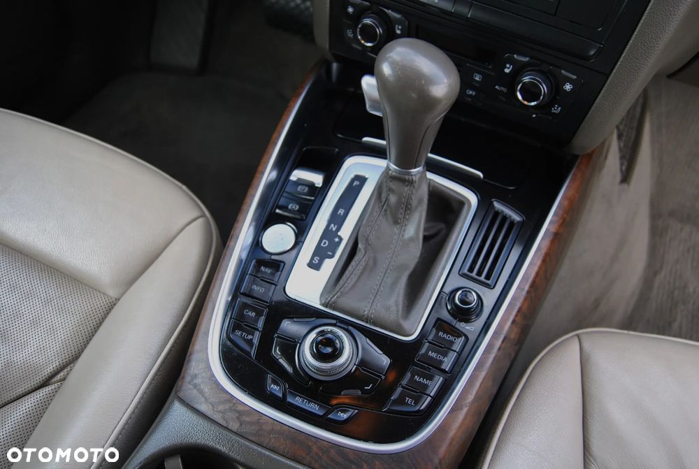 Audi Q5 2.0 TDI Quattro S tronic - 12