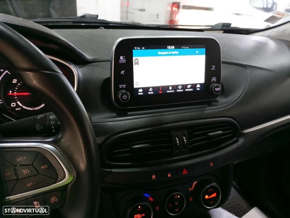 Fiat Tipo Station Wagon 1.3 M-Jet Lounge - 5