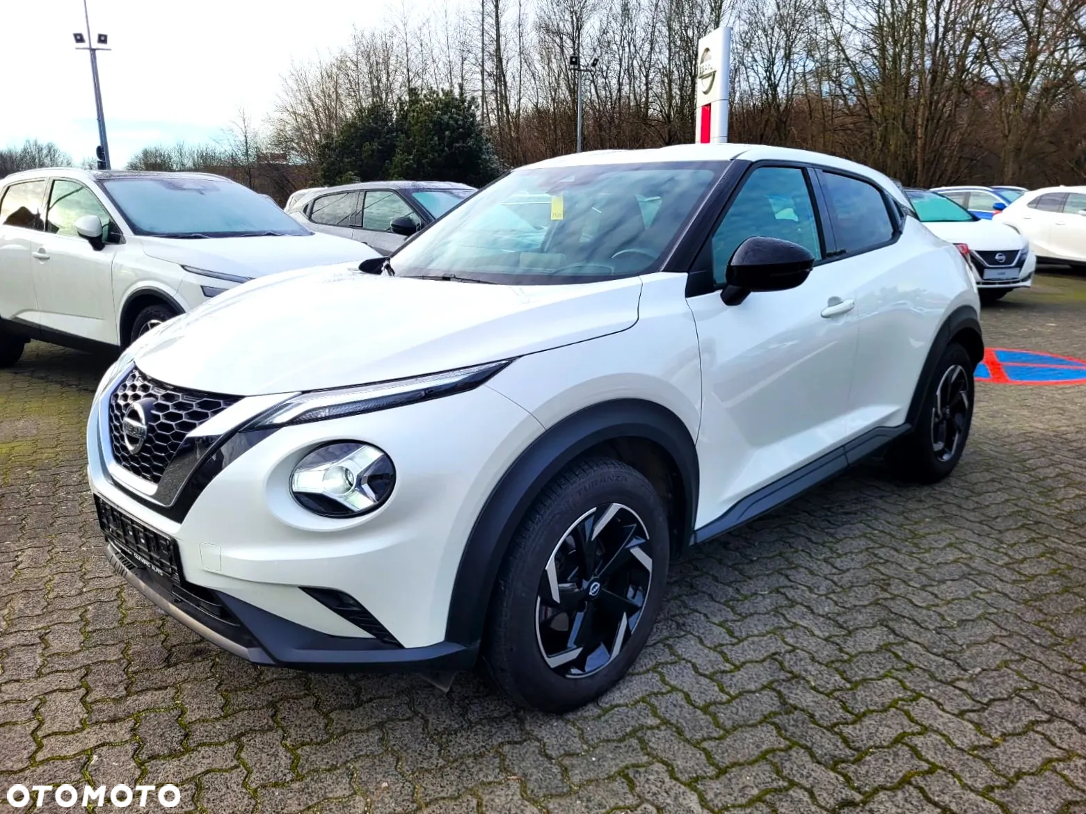 Nissan Juke 1.0 DIG-T N-Connecta - 40