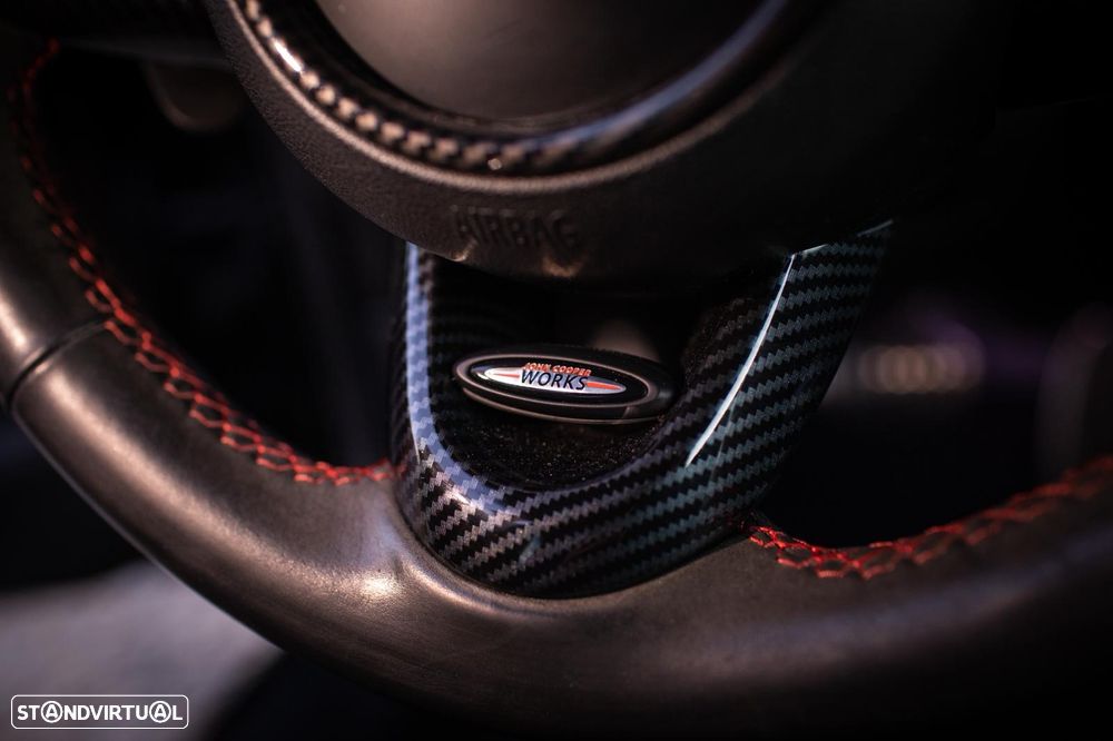 MINI 3 Portas John Cooper Works Auto Desportiva - 11