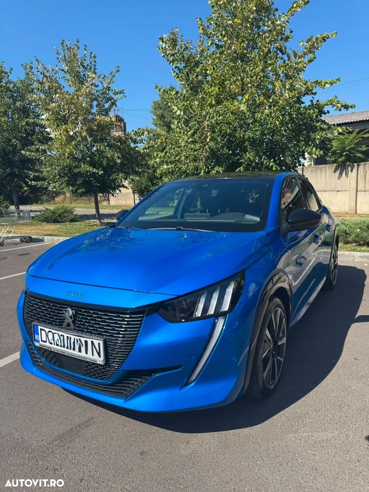 Peugeot 208 1.2 L PureTech STT EAT8 GT Line - 5