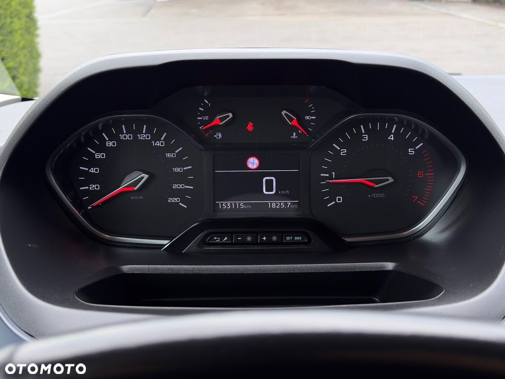 Peugeot Rifter N1 BlueHDI 100 L1 GT - 23