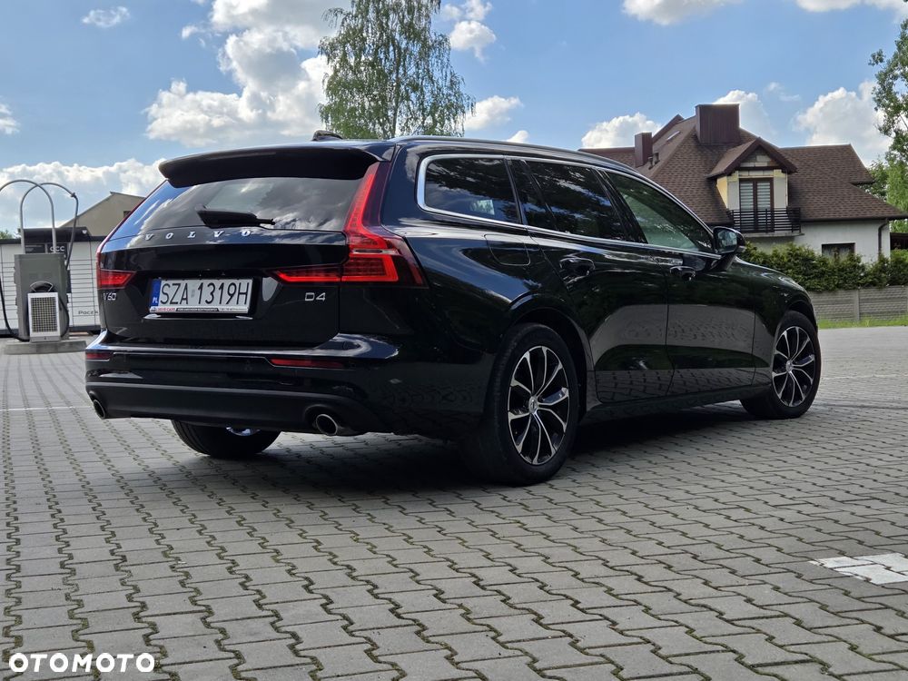 Volvo V60 D4 Geartronic Momentum - 2