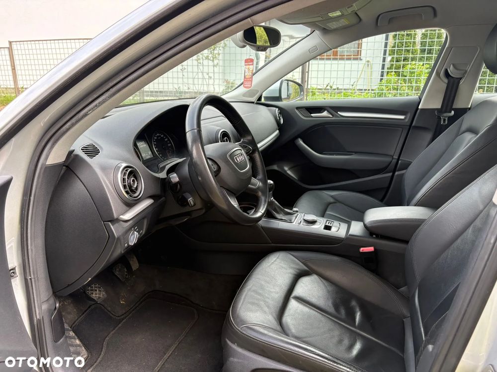Audi A3 Sportback - 19
