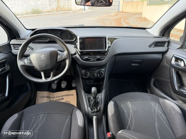 Peugeot 208 1.4 HDi Access - 9