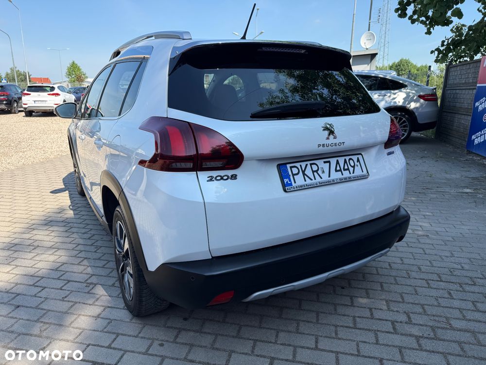 Peugeot 2008 PureTech 110 Stop&Start GT-Line Edition - 20