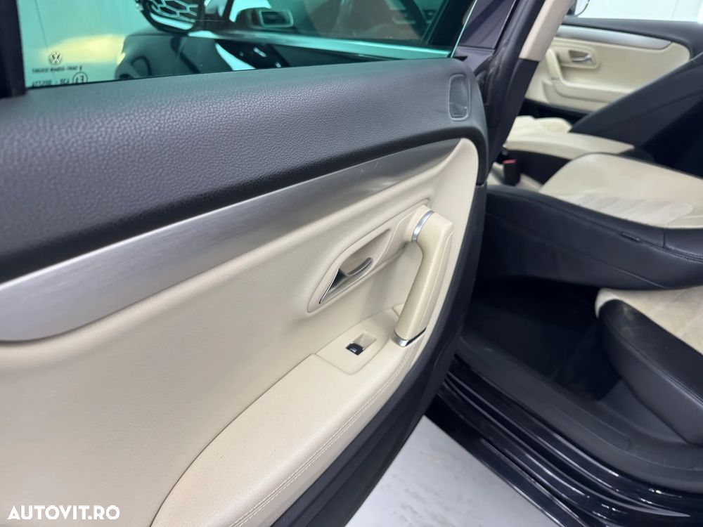 Volkswagen Passat CC 2.0 Blue TDI - 17