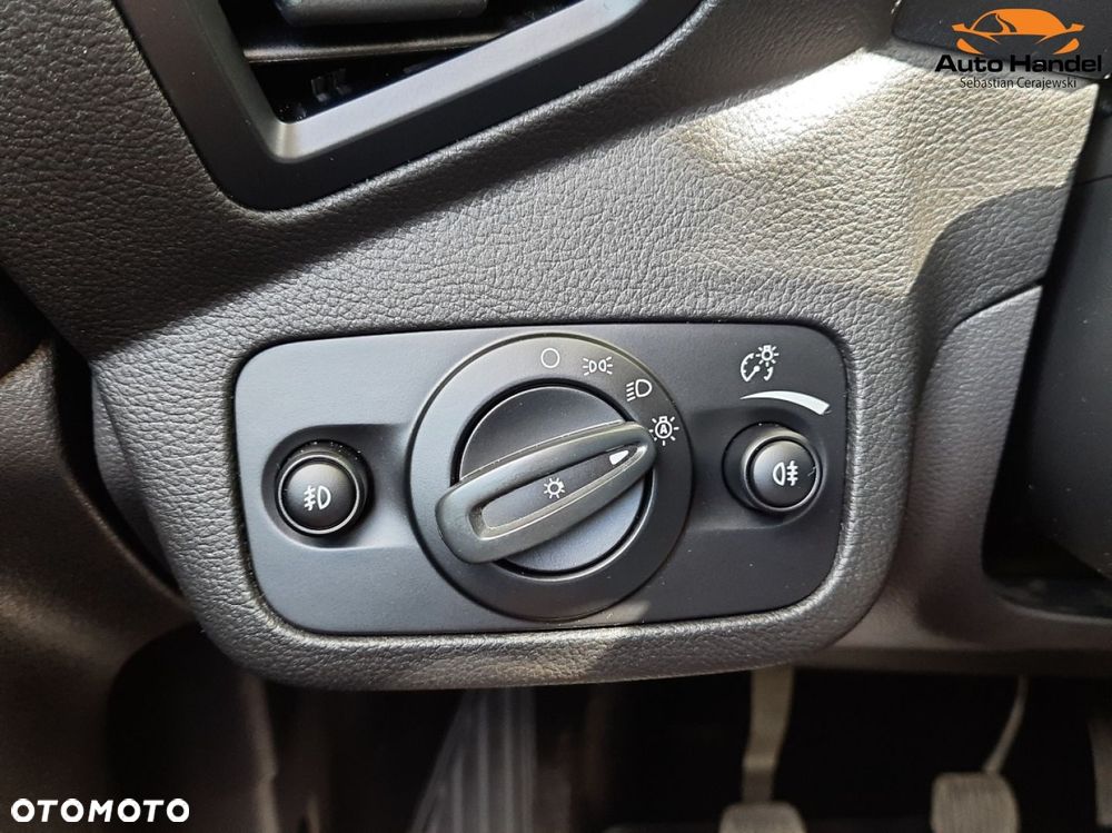 Ford Grand C-MAX 1.5 EcoBoost Start-Stopp-System Titanium - 19