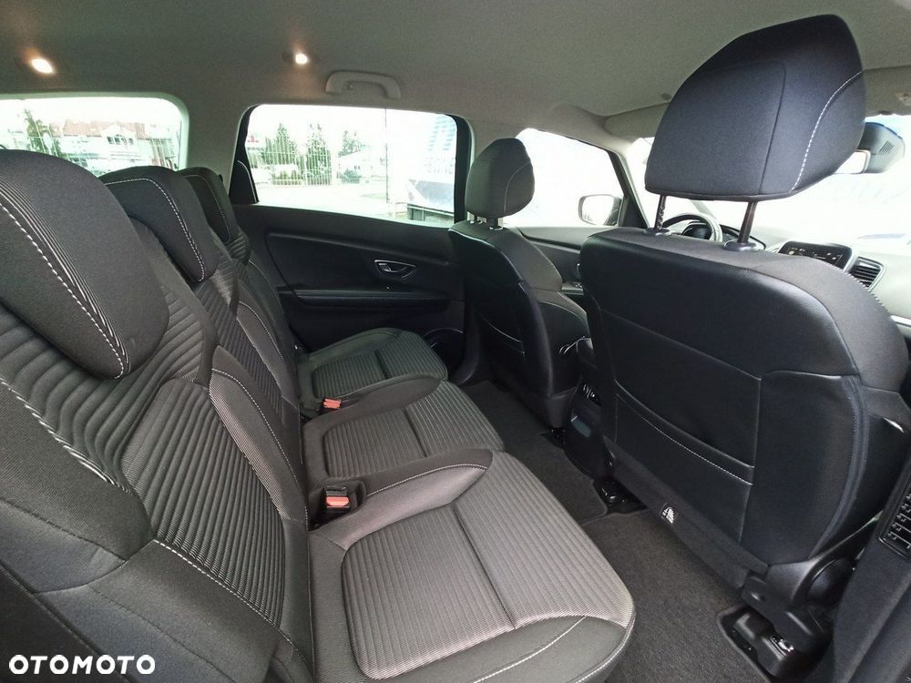Renault Scenic - 12