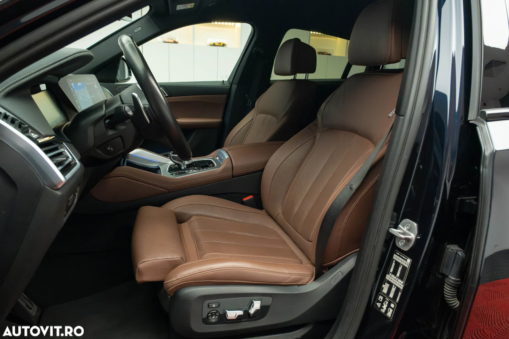 BMW X6 xDrive40i AT MHEV - 34