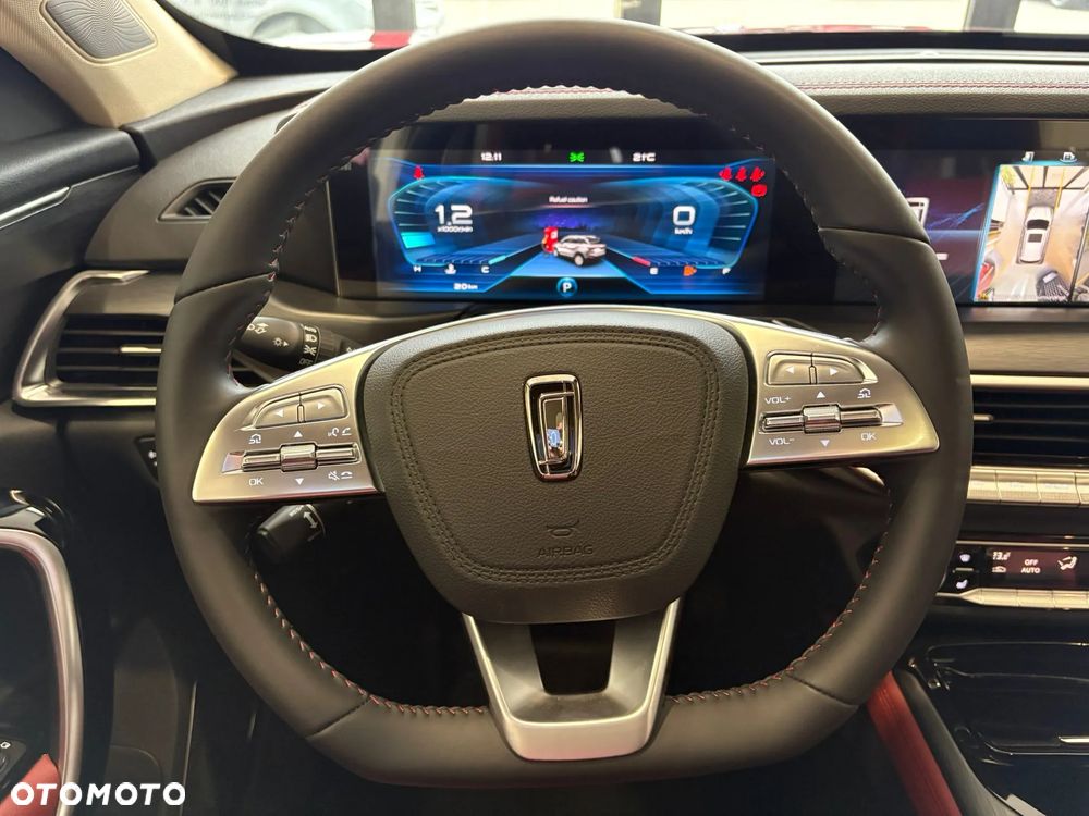 Bestune T77 1.5T Business DCT - 11