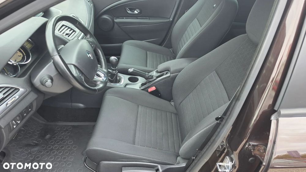 Renault Megane 1.2 16V TCe Energy Limited EU6 - 15