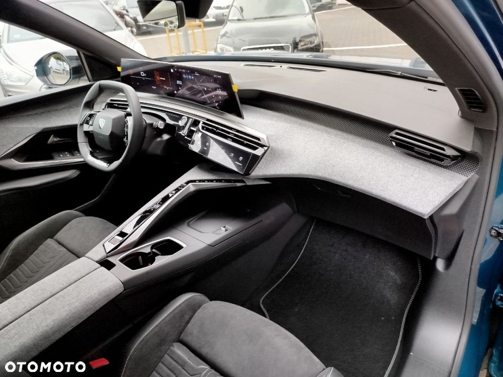 Peugeot 5008 - 21