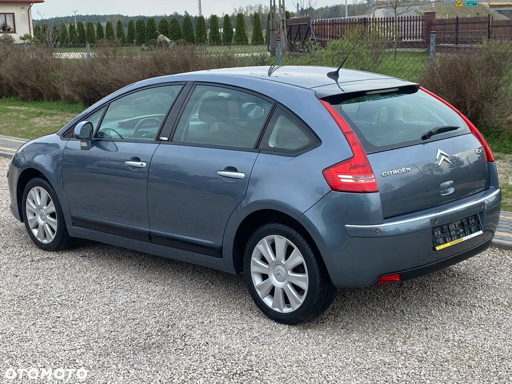 Citroën C4 1.6 16V Exclusive - 12