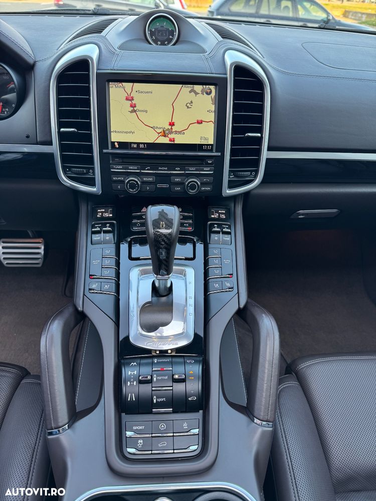 Porsche Cayenne Tiptronic S - 22