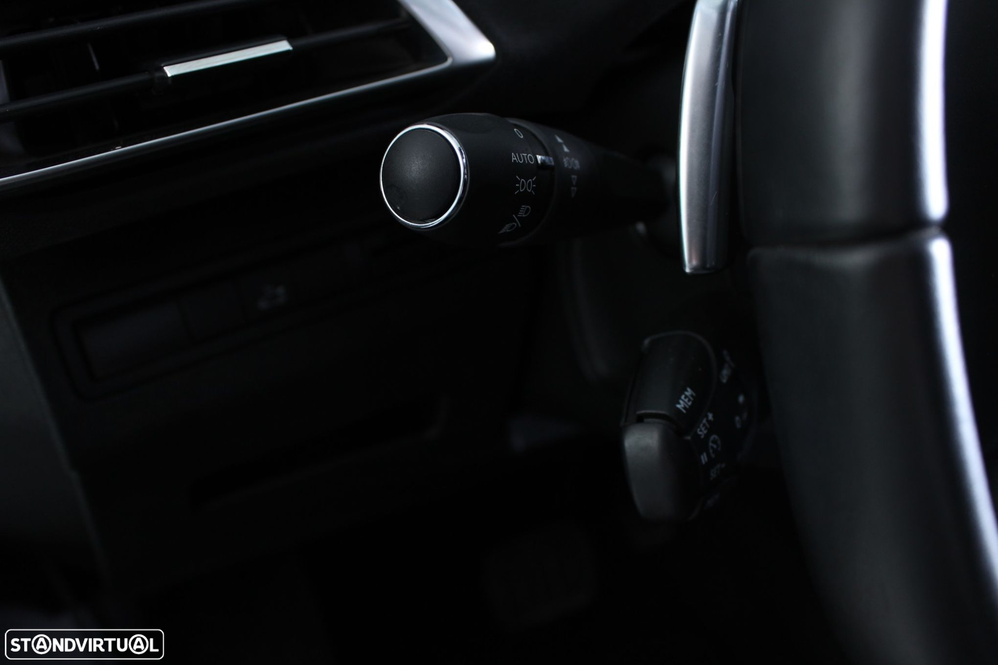 Peugeot 3008 1.2 PureTech Allure EAT8 - 20