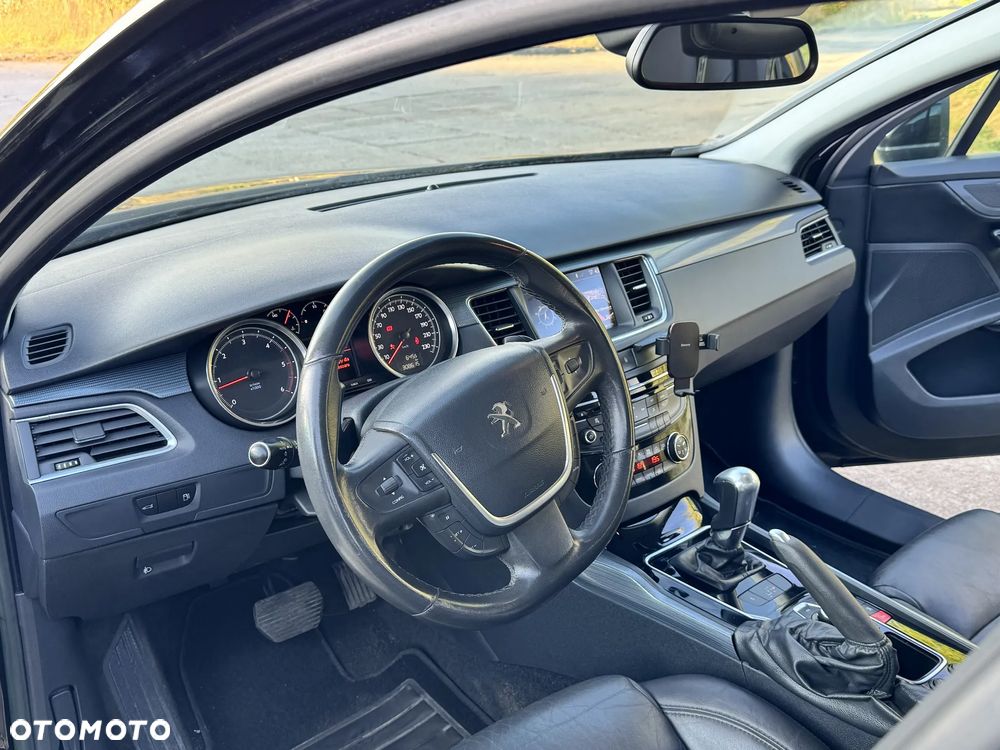 Peugeot 508 1.6 e-HDi Active S&S - 11