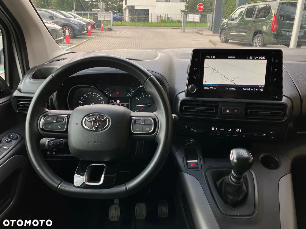 Toyota Proace City Verso 1.2 Turbo L1 Team Deutschland - 22