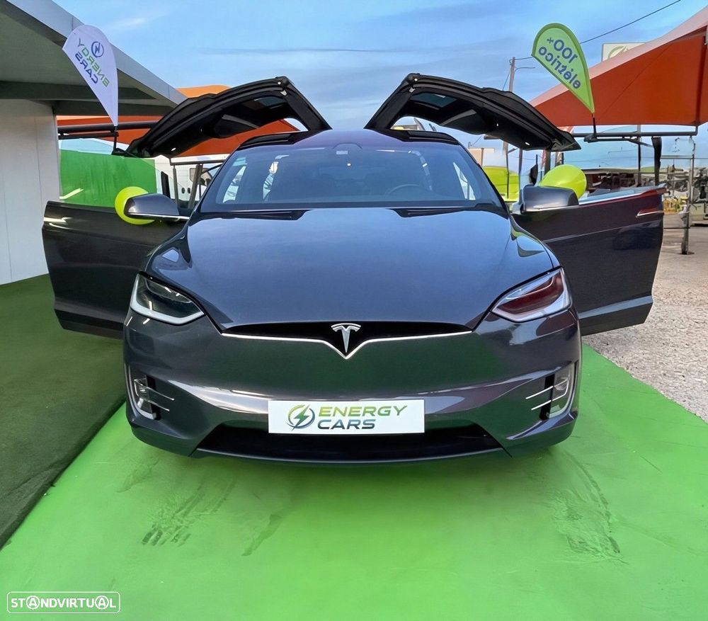 Tesla Model X 100D - 37