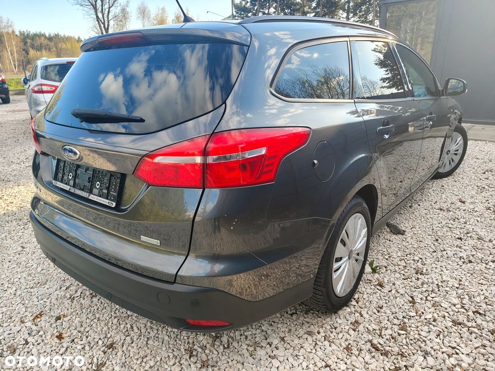 Ford Focus - 10
