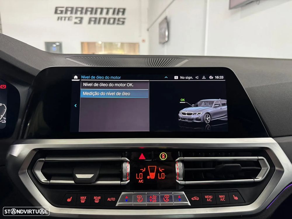 BMW 330 e Touring Pack M Auto - 31