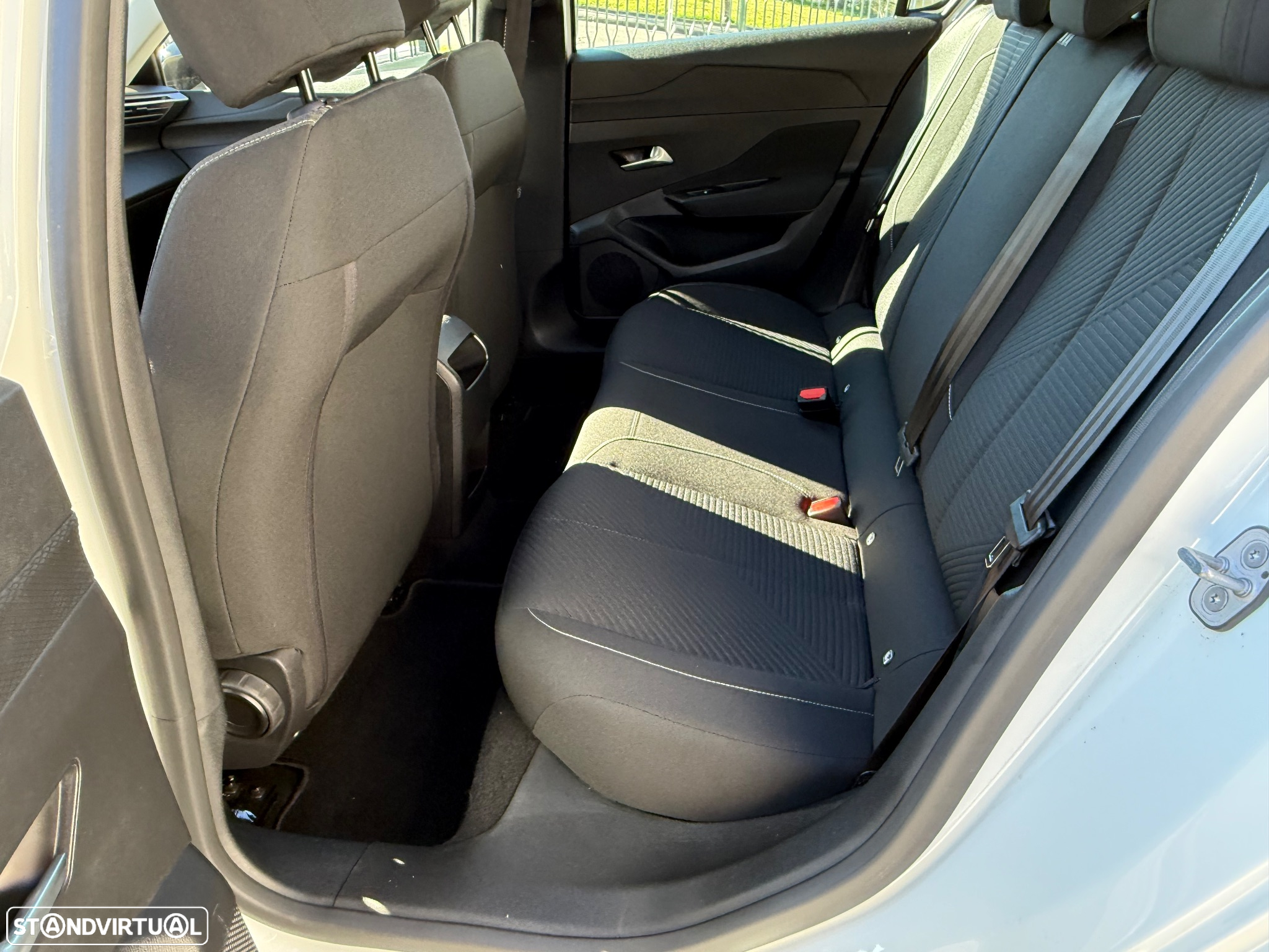 Peugeot 308 1.2 PureTech Allure Full LED - 12