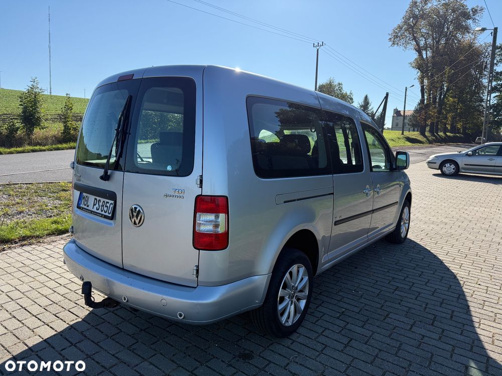 Volkswagen Caddy 1.9 TDI DPF 4MOTION Maxi Life Team (7-Si.) - 8