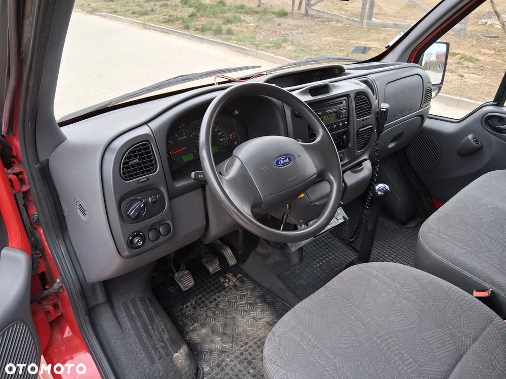 Ford Transit - 11
