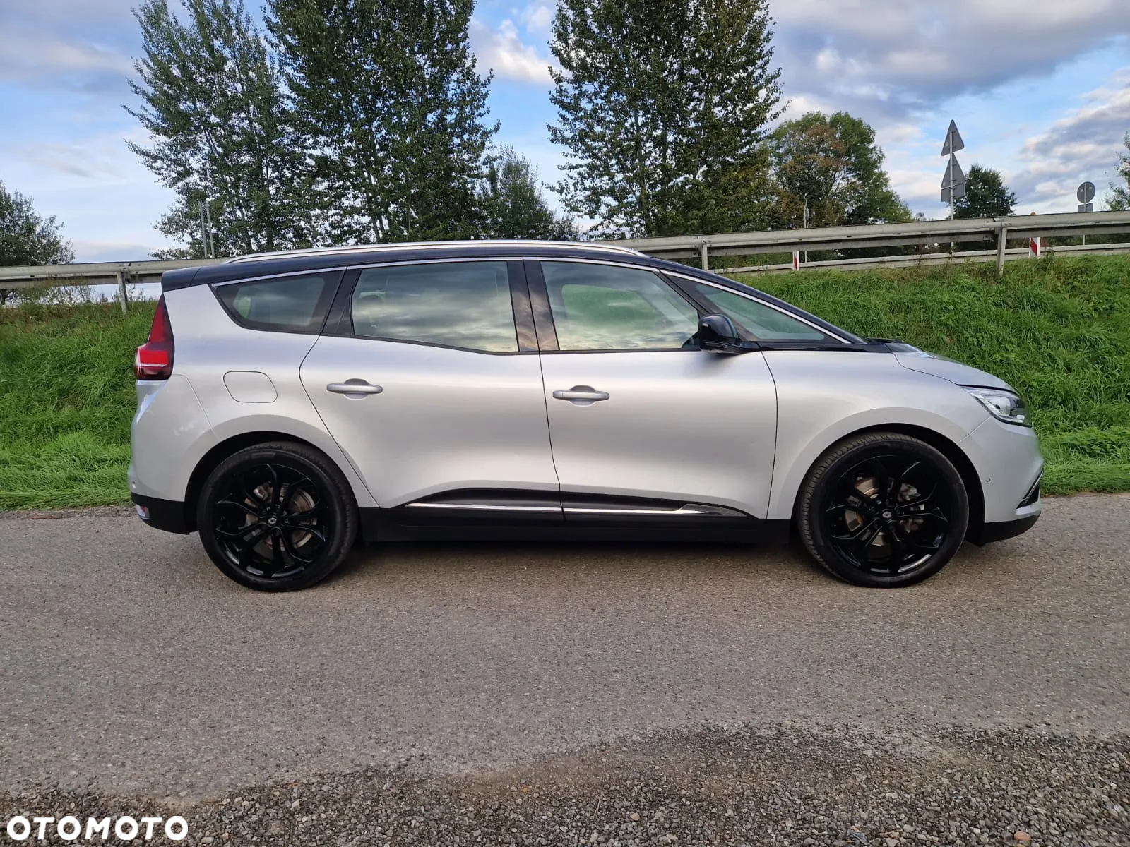 Renault Scenic - 2