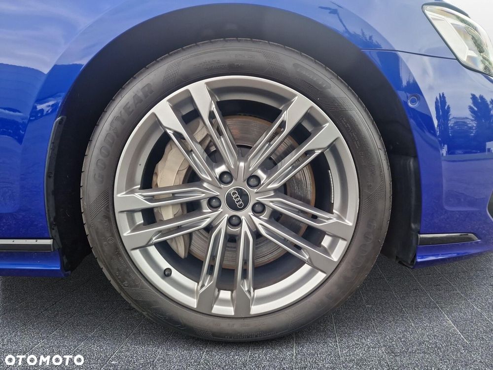 Audi A8 - 38