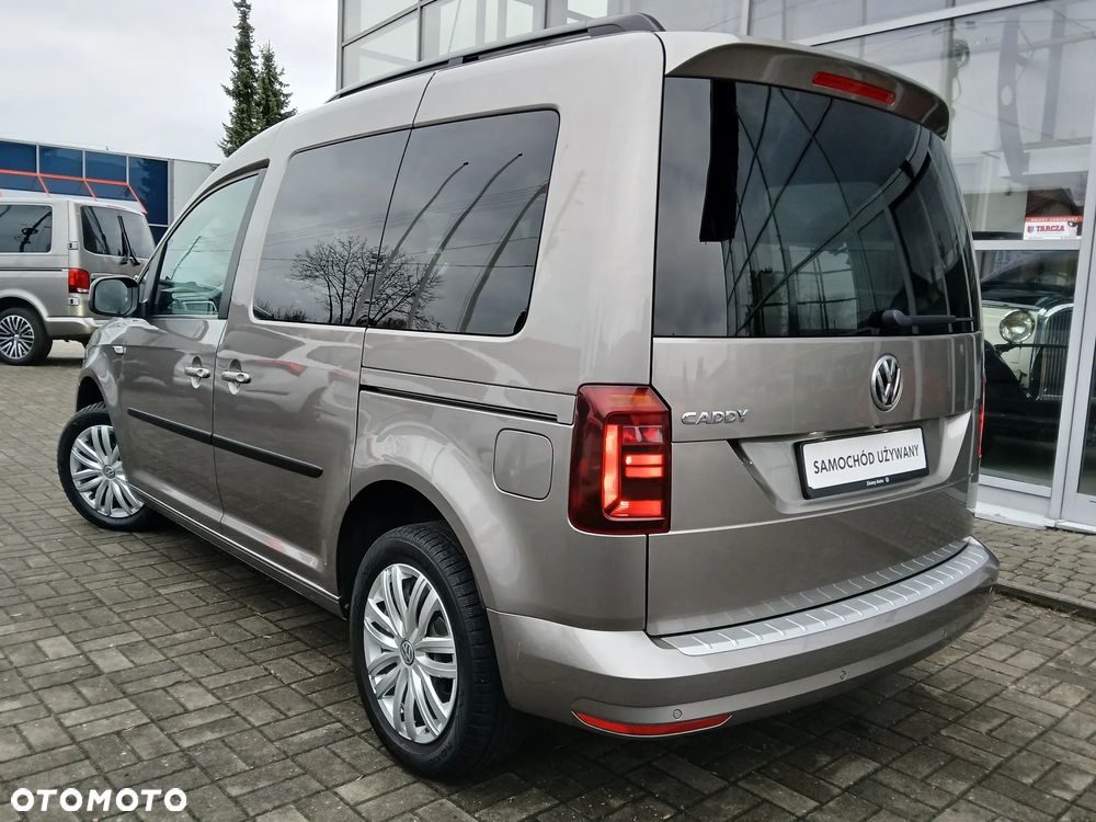 Volkswagen Caddy 1.4 TSI Trendline DSG - 38