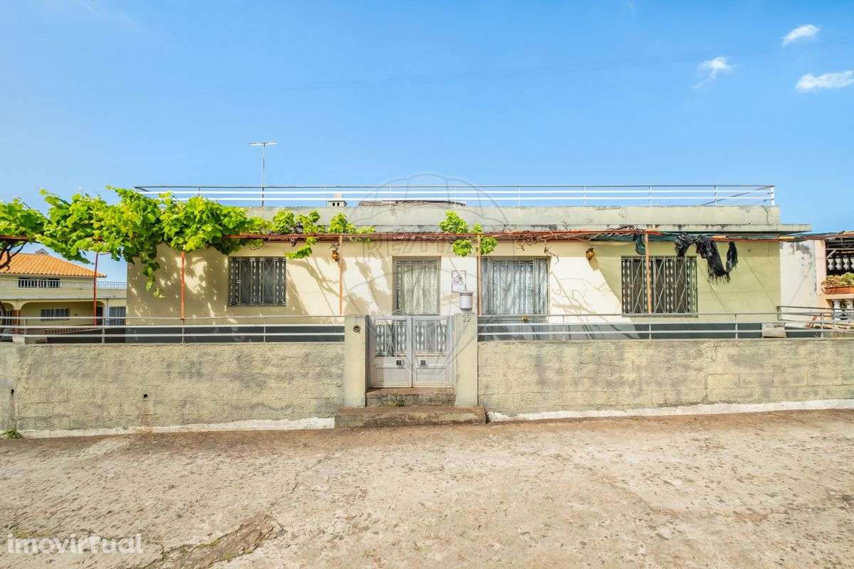 Moradia T2 para venda - Grande imagem: 2/26