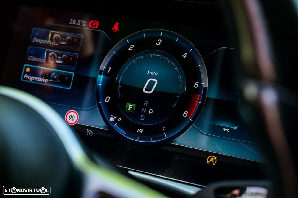 Mercedes-Benz E 220 d Avantgarde - 50