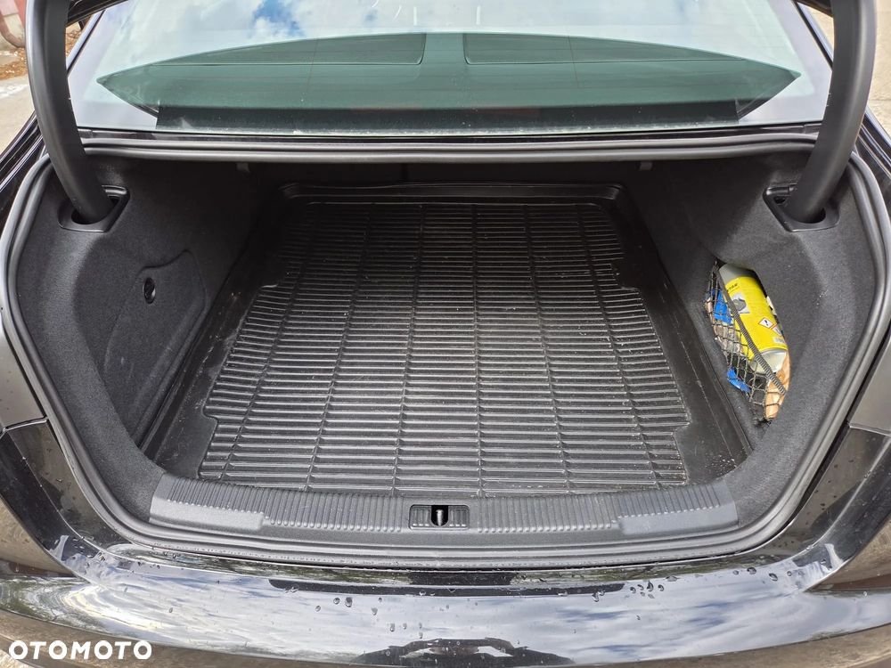 Audi A6 Limousine 2.0 TDI ultra S tronic - 25