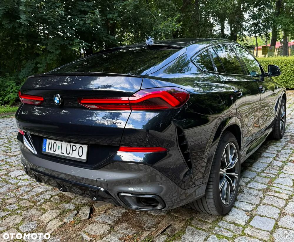 BMW X6 xDrive30d - 9