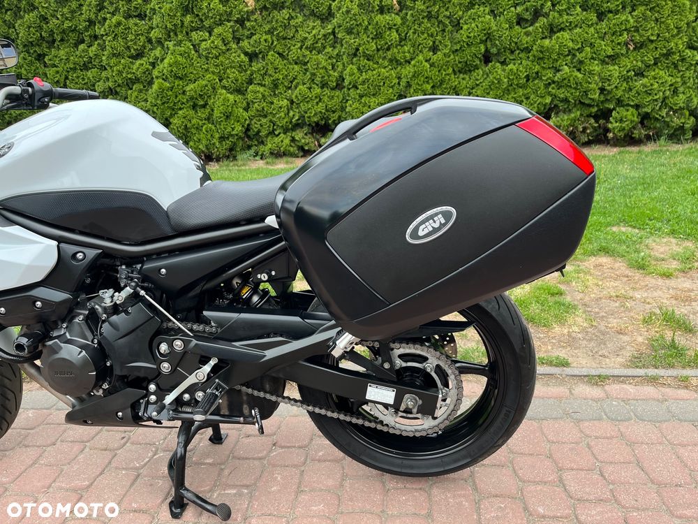 Yamaha XJ - 26