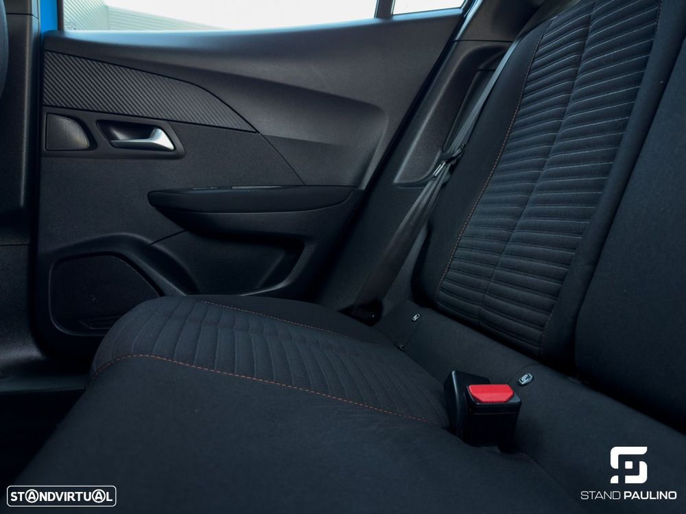 Peugeot e-2008 50 kWh Active - 31