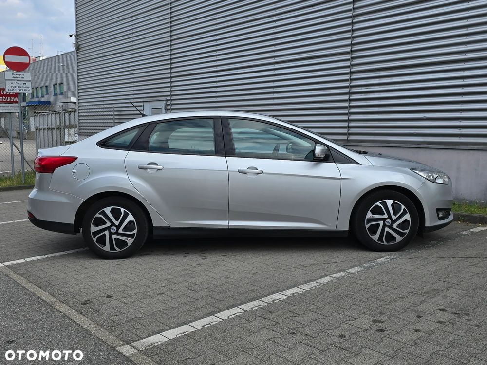 Ford Focus 1.6 Gold X - 27