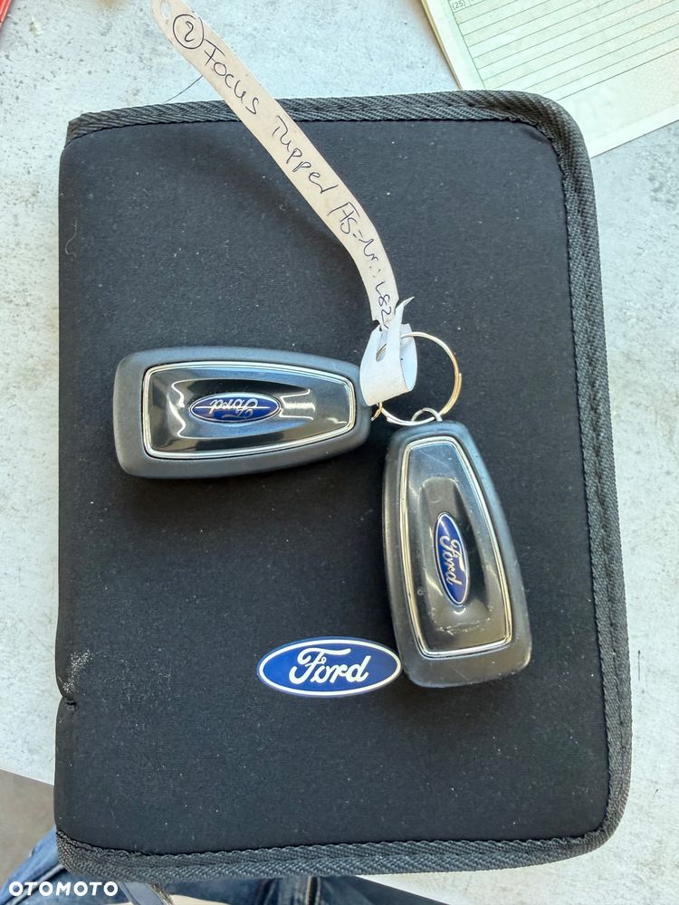 Ford Focus 1.0 EcoBoost Edition - 34