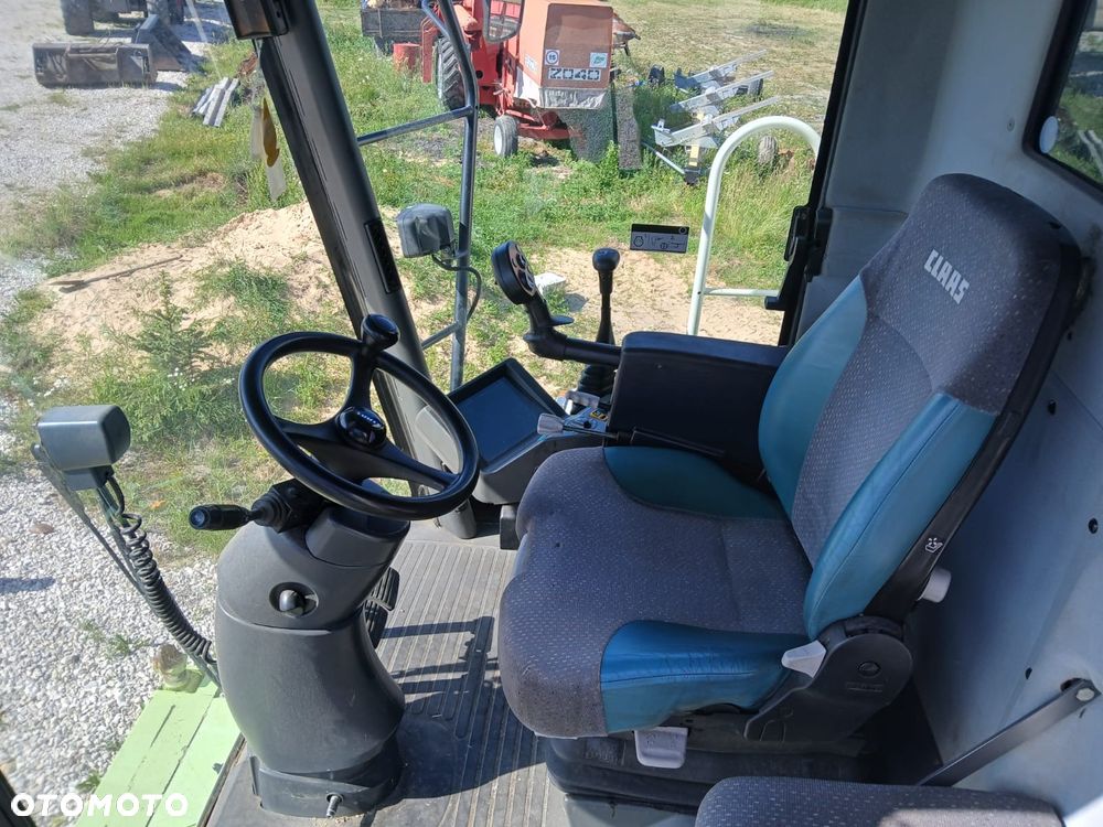 Claas LEXION 460, NEW HOLLAND CX 880 - 9